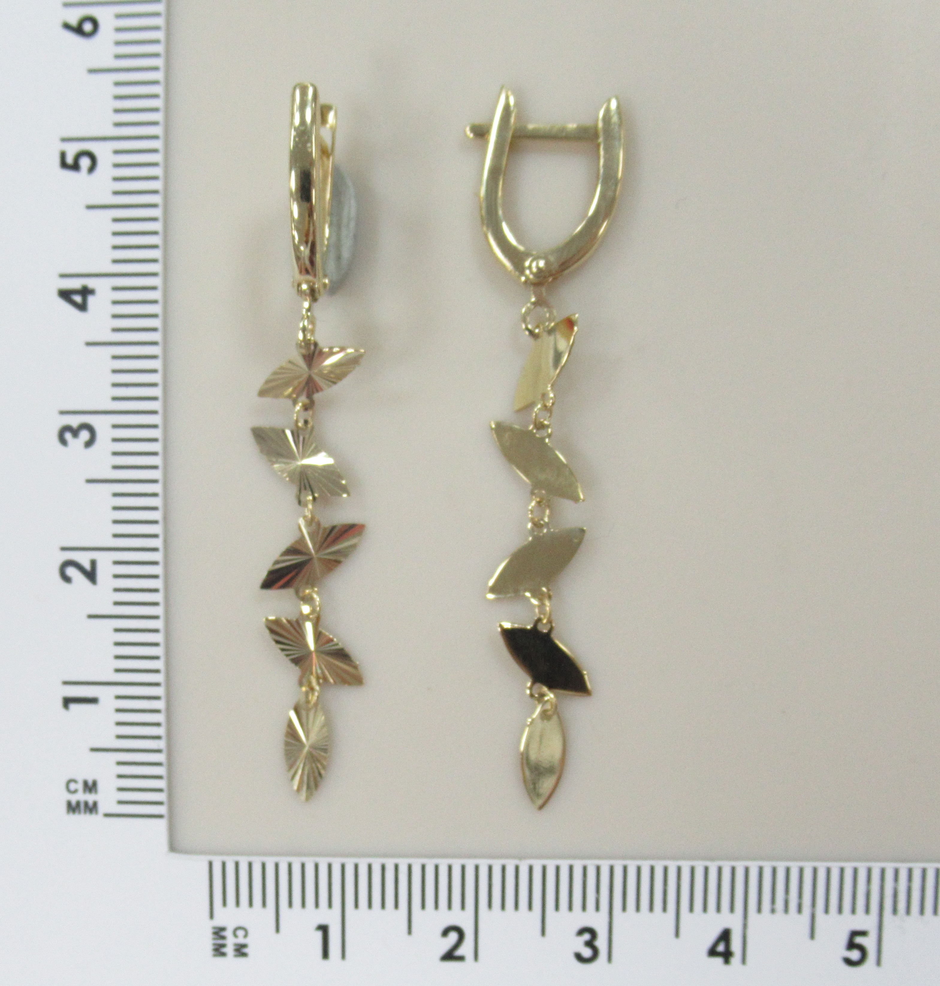 Серьги из желтого золота